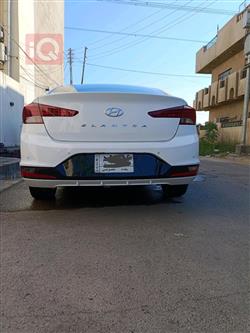 هیوندای ئەلەنترا